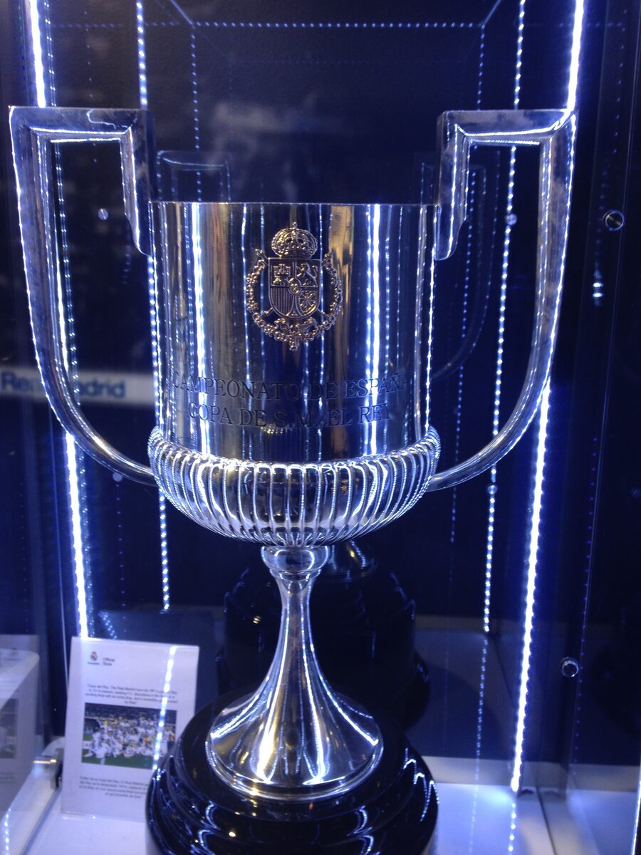 Copa del Rey: Атлетико Николая вылетает в полуфинале от Жироны, Альварес забивает 12 голов